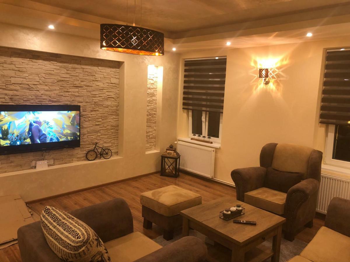 Lili Apartman Apartment Marianske Lazne Bagian luar foto