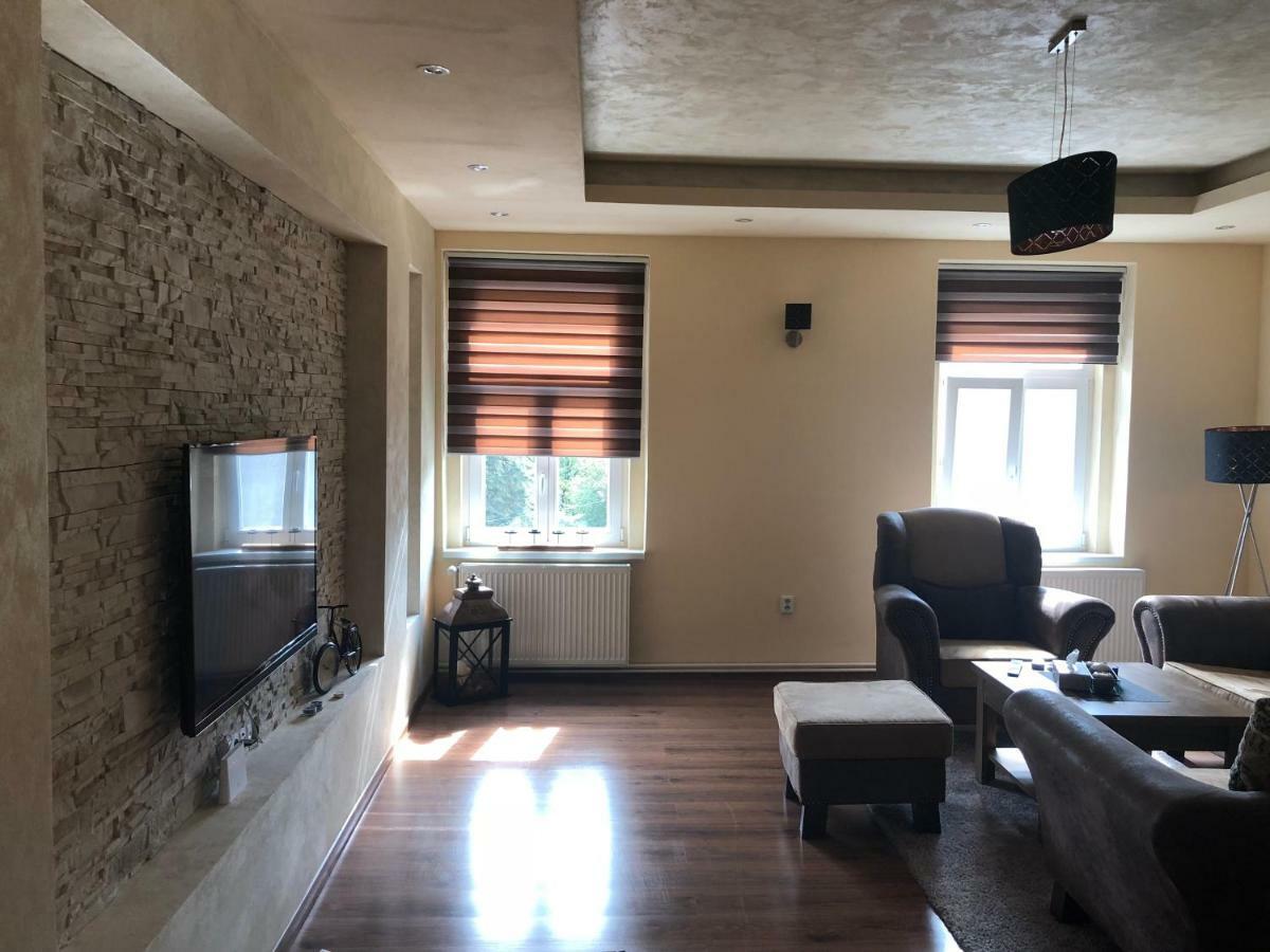 Lili Apartman Apartment Marianske Lazne Bagian luar foto